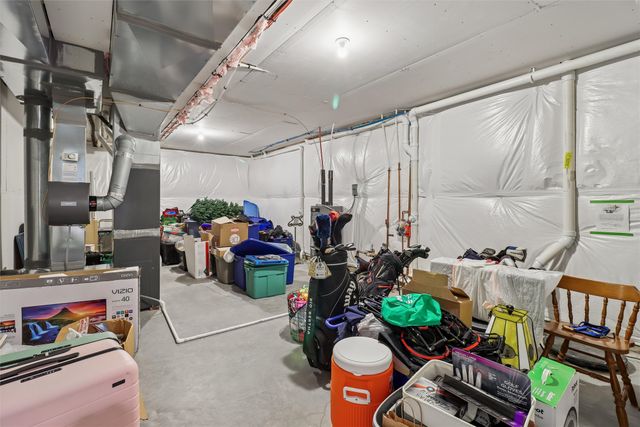 1601 N G Street, Indianola, IA 50125