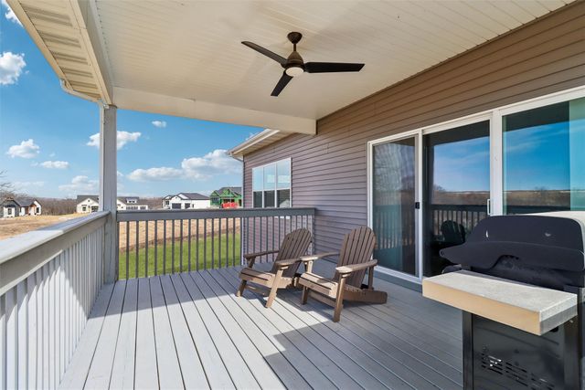 1601 N G Street, Indianola, IA 50125