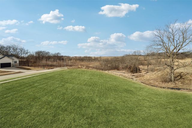 1601 N G Street, Indianola, IA 50125