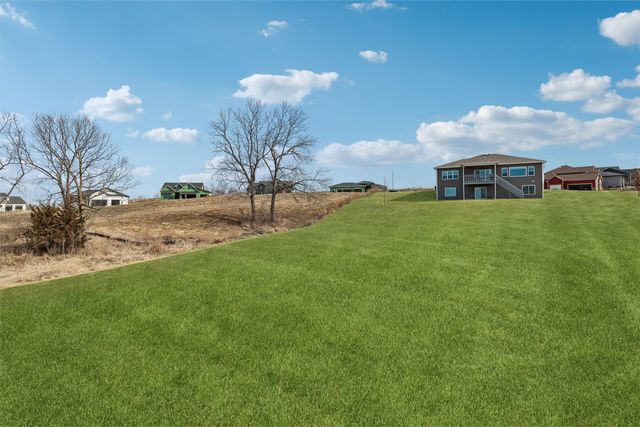 1601 N G Street, Indianola, IA 50125