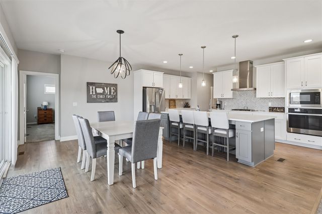 1601 N G Street, Indianola, IA 50125