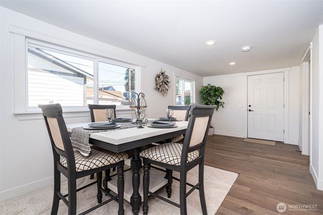 1016 N Pearl Street, Centralia, WA 98531