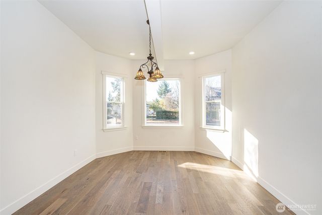 1016 N Pearl Street, Centralia, WA 98531