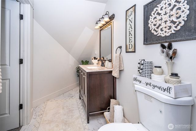 1016 N Pearl Street, Centralia, WA 98531