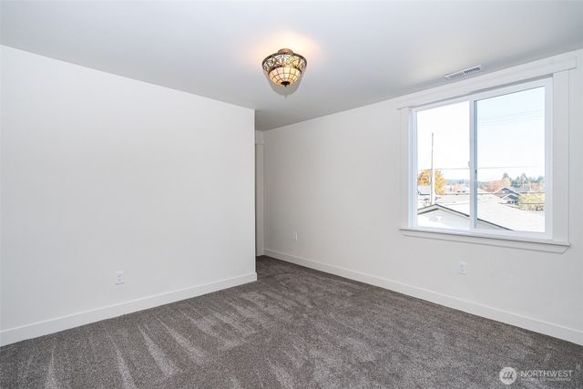 1016 N Pearl Street, Centralia, WA 98531