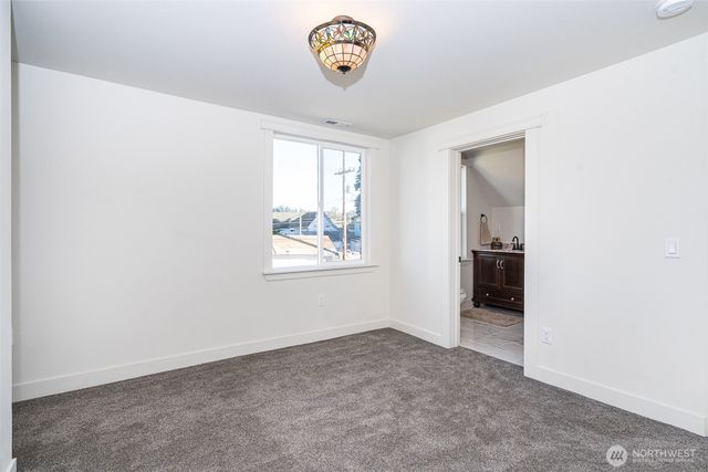 1016 N Pearl Street, Centralia, WA 98531