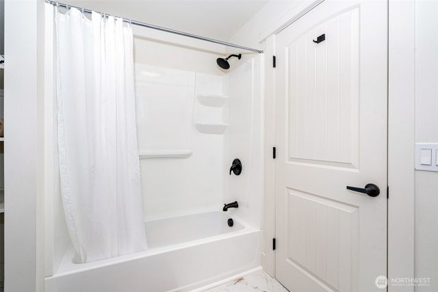 1016 N Pearl Street, Centralia, WA 98531