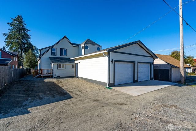 1016 N Pearl Street, Centralia, WA 98531