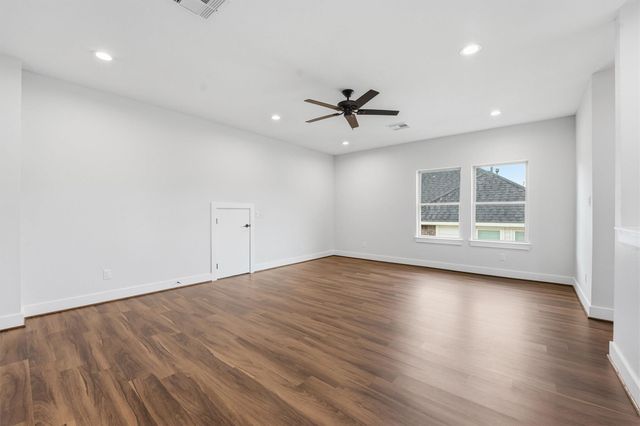 20627 Sunny Shores Drive, Humble, TX 77346