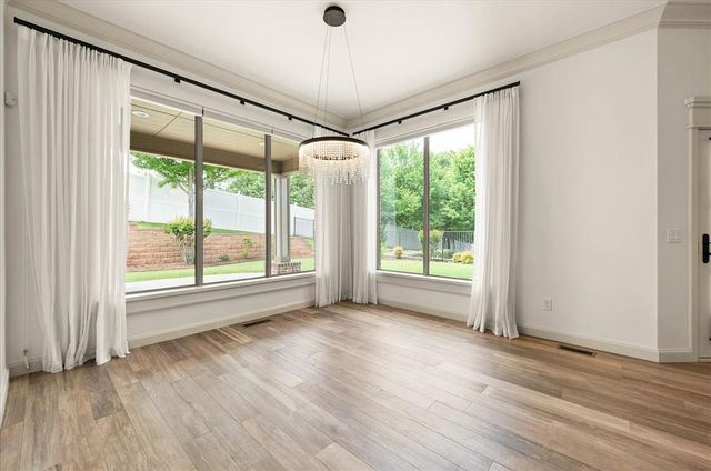 2801 Woodland Creek Drive, Edmond, OK 73034