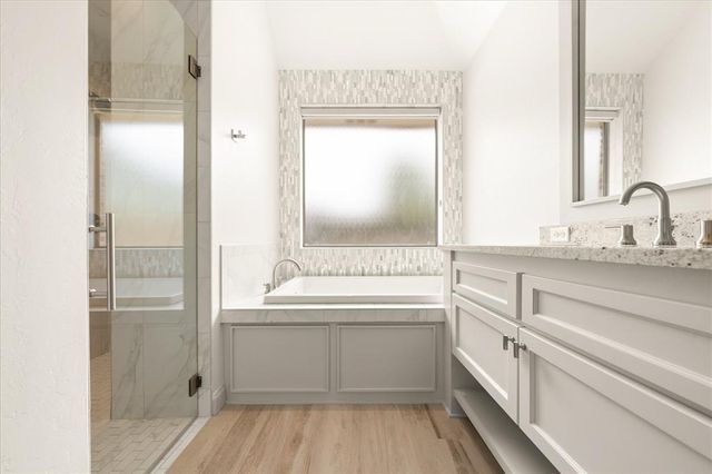 2801 Woodland Creek Drive, Edmond, OK 73034