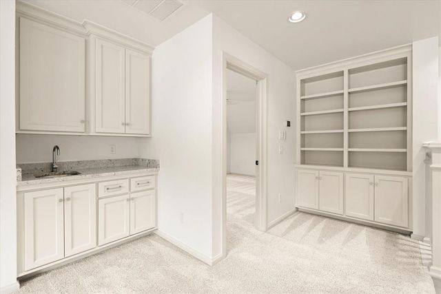 2801 Woodland Creek Drive, Edmond, OK 73034