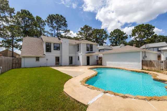 9110 Godstone Lane, Spring, TX 77379