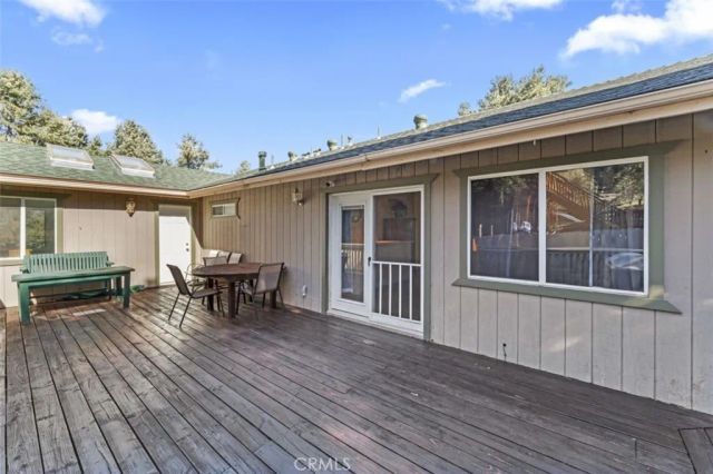 2411 Glacier Drive, Pine Mountain Club, CA 93225