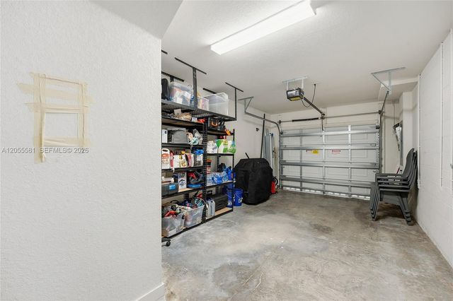 427 NE 6th Ct, Florida City, FL 33034