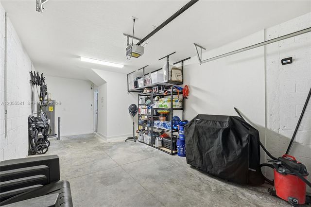 427 NE 6th Ct, Florida City, FL 33034
