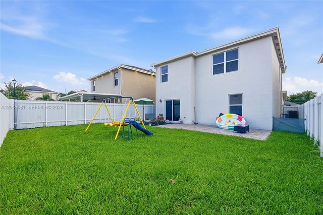 427 NE 6th Ct, Florida City, FL 33034