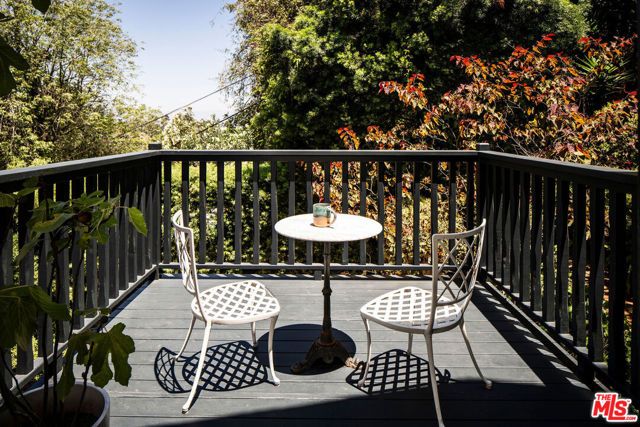 8920 Wonderland Avenue, Los Angeles, CA 90046