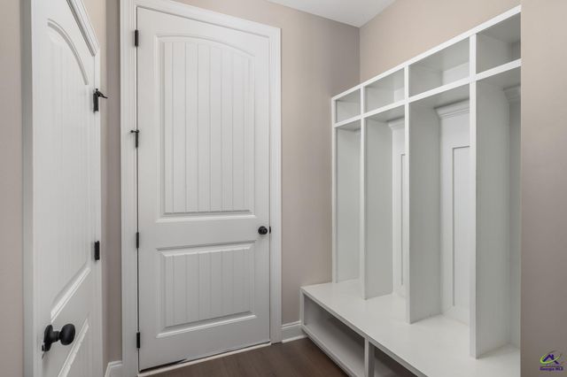 203 Farmland Circle, Perry, GA 31069