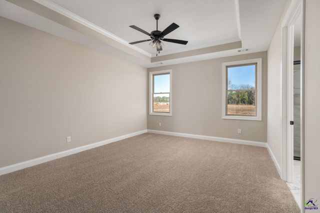 203 Farmland Circle, Perry, GA 31069