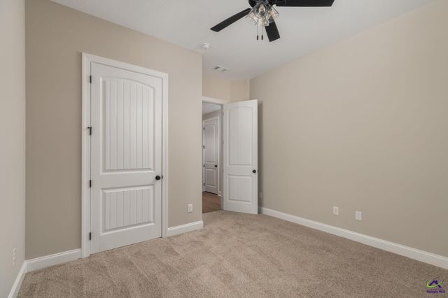 203 Farmland Circle, Perry, GA 31069