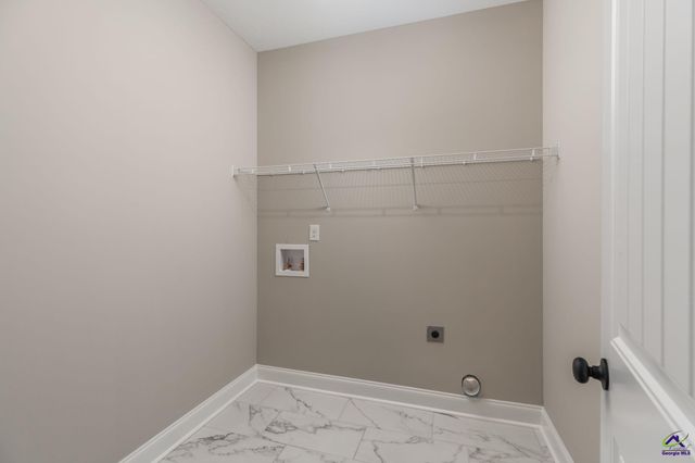 203 Farmland Circle, Perry, GA 31069