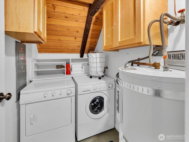 17117 Riverview E, Enumclaw, WA 98022