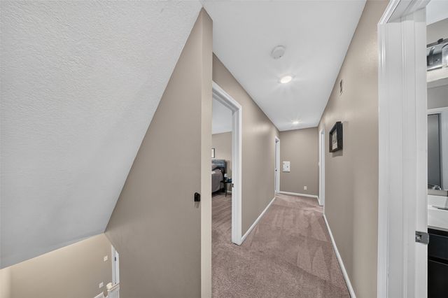 4225 Sunland Court SE, Cedar Rapids, IA 52403