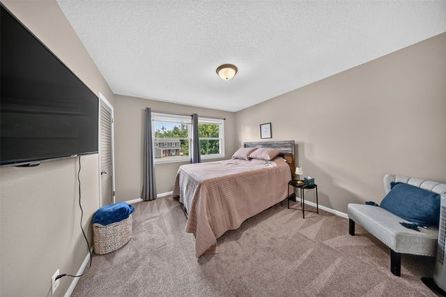 4225 Sunland Court SE, Cedar Rapids, IA 52403