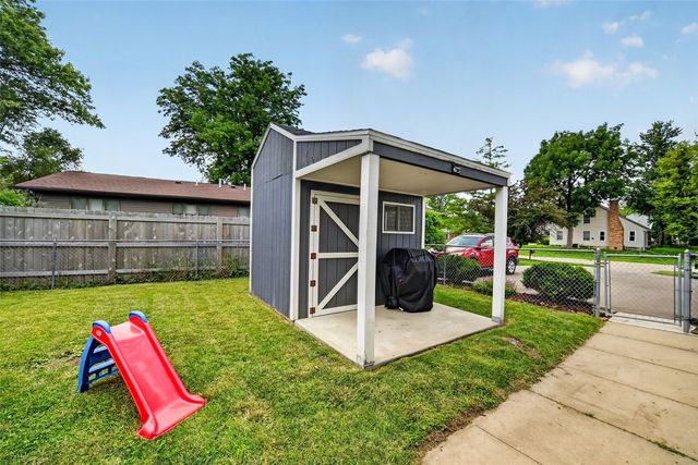 4225 Sunland Court SE, Cedar Rapids, IA 52403