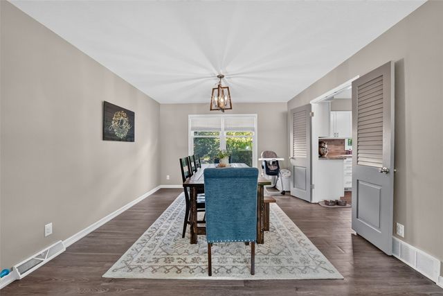 4225 Sunland Court SE, Cedar Rapids, IA 52403