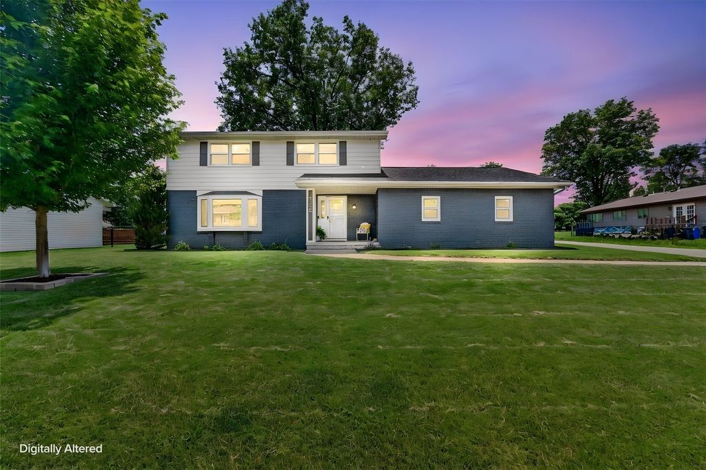 4225 Sunland Court SE, Cedar Rapids, IA 52403