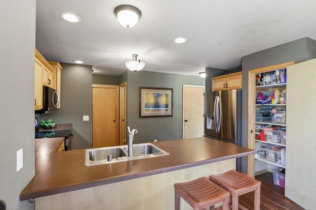 8866 Red Beryl Drive, Middleton, WI 53562