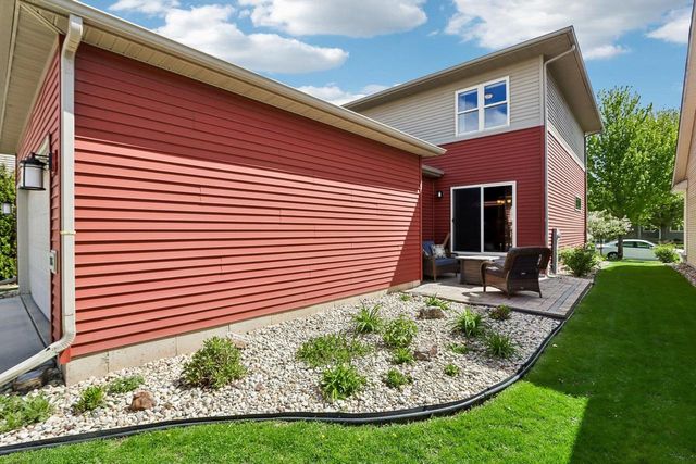 8866 Red Beryl Drive, Middleton, WI 53562