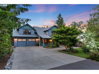 5049 Sw NEVADA Ct, Portland, OR 97219