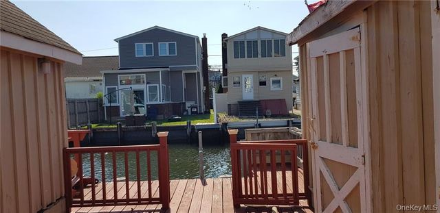 254 Arthur Street, Freeport, NY 11520