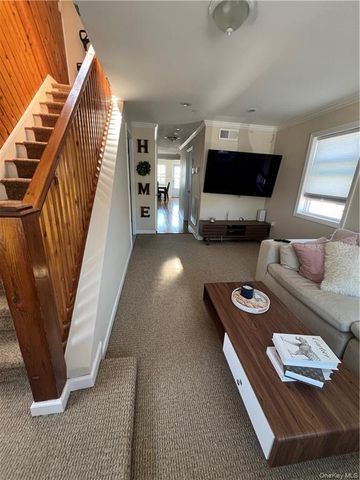 254 Arthur Street, Freeport, NY 11520