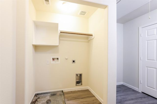 12135 Pia Drive, Houston, TX 77044