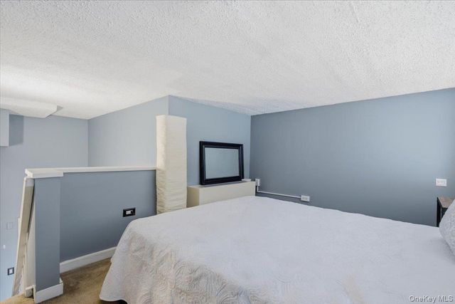 1 Landmark Square 327, Port Chester, NY 10573