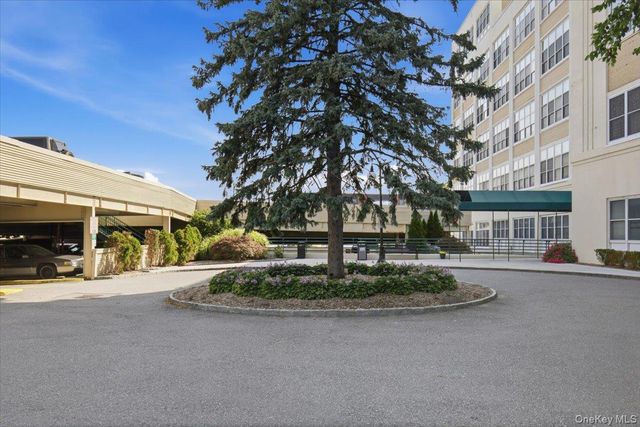 1 Landmark Square 327, Port Chester, NY 10573