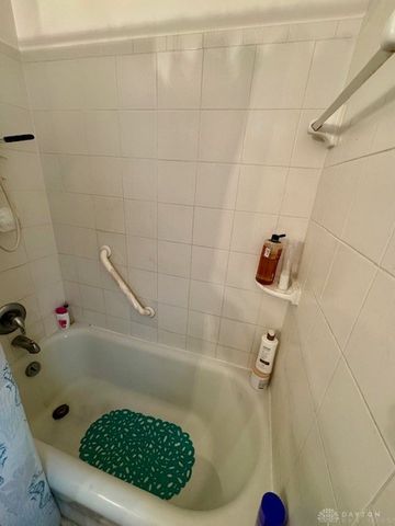 1135 Windsor Avenue, Dayton, OH 45402