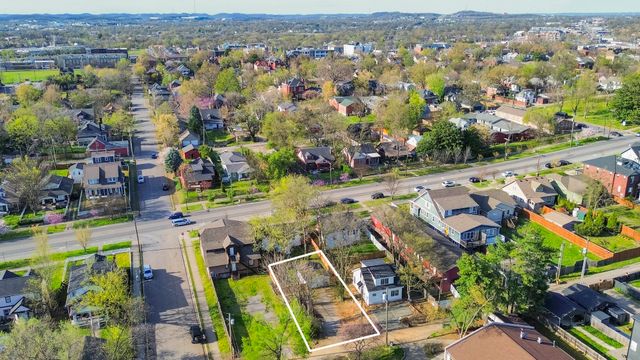 802B Shelby Ave, Nashville, TN 37206