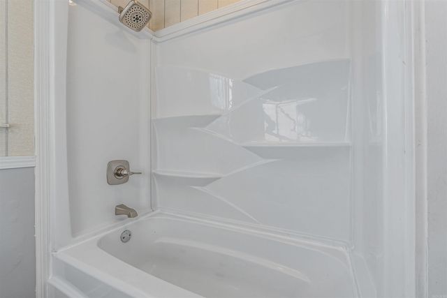 76 Overcup Lake Road, Morrilton, AR 72110