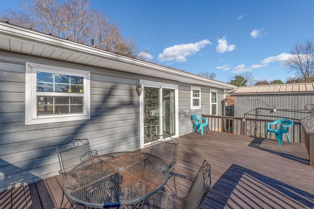 76 Overcup Lake Road, Morrilton, AR 72110