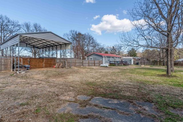 76 Overcup Lake Road, Morrilton, AR 72110