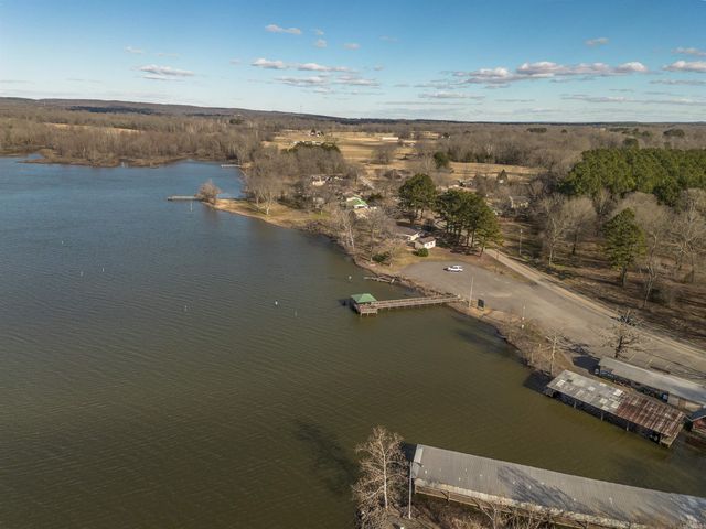 76 Overcup Lake Road, Morrilton, AR 72110