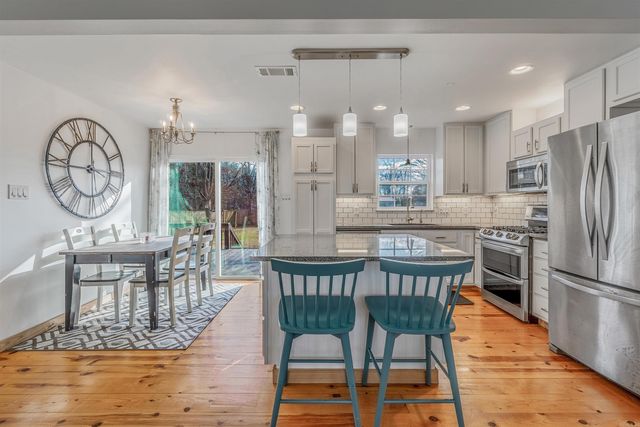 76 Overcup Lake Road, Morrilton, AR 72110