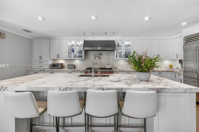 7681 SW 107th St, Pinecrest, FL 33156