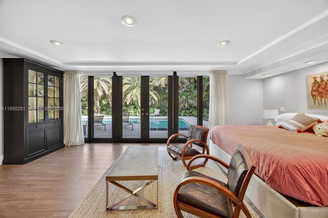 7681 SW 107th St, Pinecrest, FL 33156