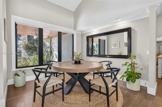 7681 SW 107th St, Pinecrest, FL 33156